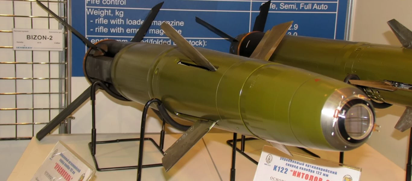 Συρία: Σφυροκόπημα του ρωσικού πυροβολικού κατά θέσεων της οργάνωσης HTS